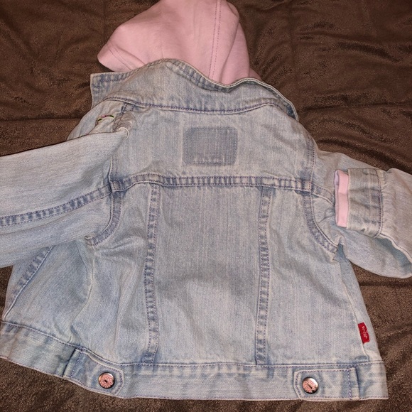 Girls 18 months denim jacket with hood - Picture 3 of 3